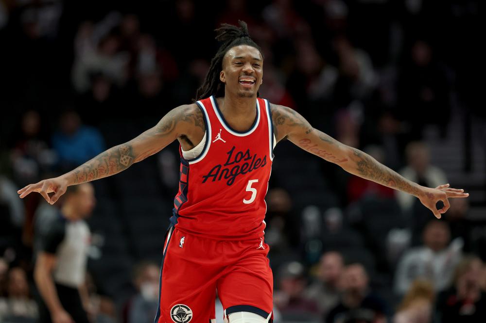 伍在面对强 伍在面对强