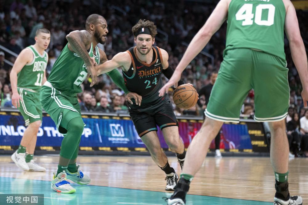 他的背身单 他的背身单